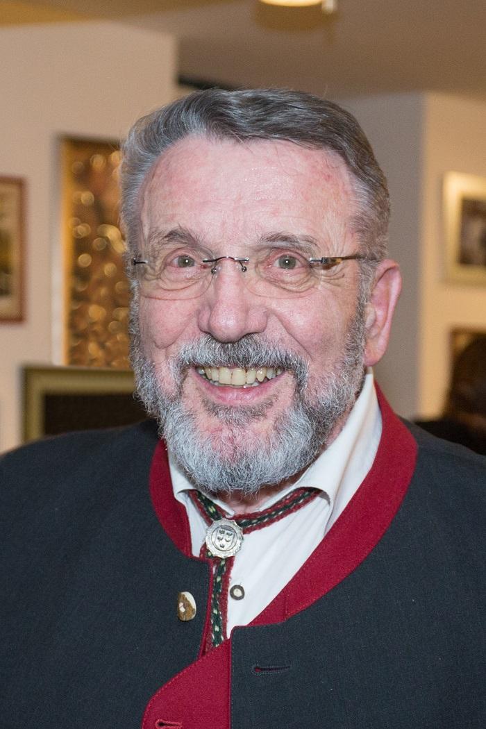 Prof. Mag. Josef Lobmayr